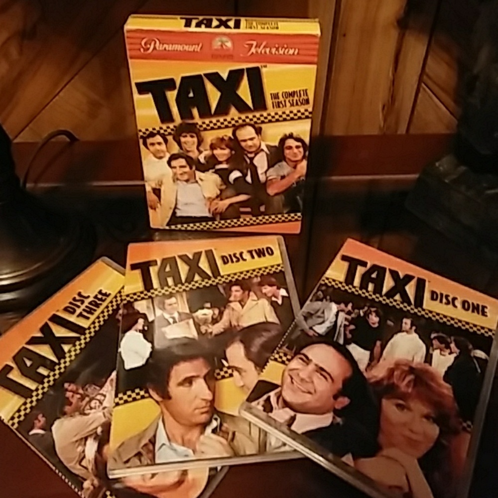 DVD s
